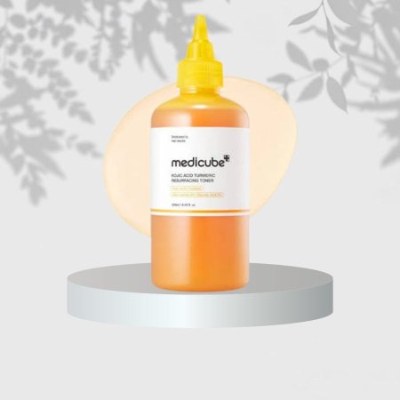 🍊 Medicube ✨ تونر الكوجيك أسيد والكركم لتوحيد لون البشرة والجسم <br> <span class='text-color-warm'>سيتوفر قريباً</span>
